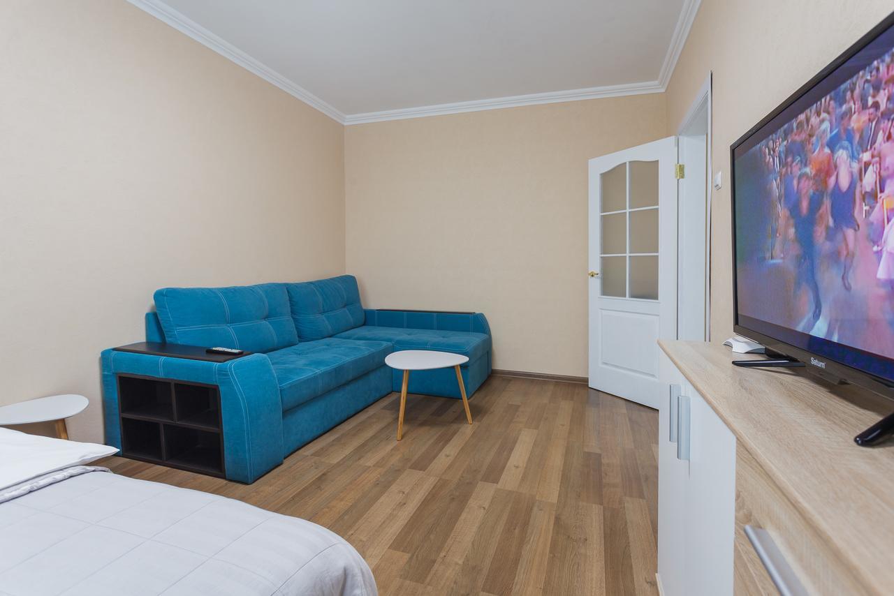 Cosy At Pozniaky Апартаменты *